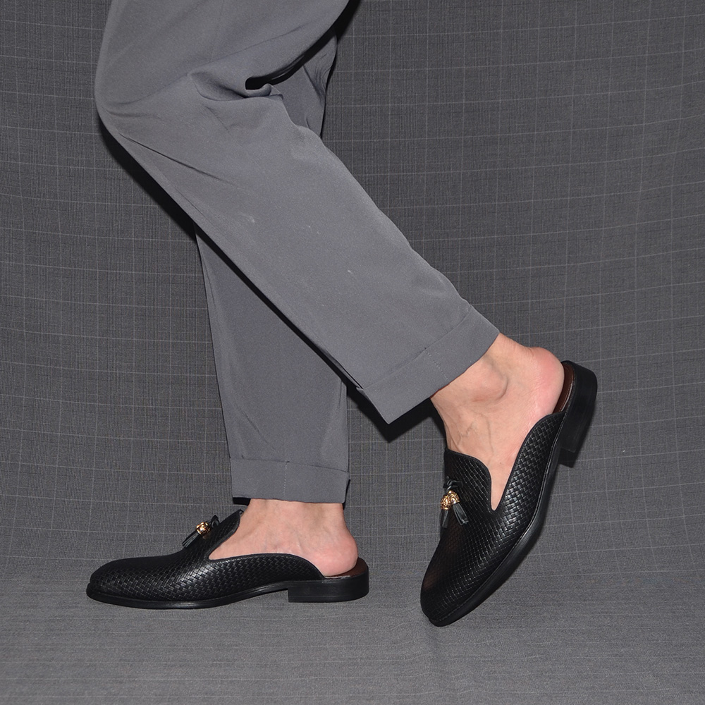 Мужские мюли с закрытым носком – обзор и цена Men Shoes Louboutin